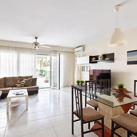 Casa Oasis * קאללה